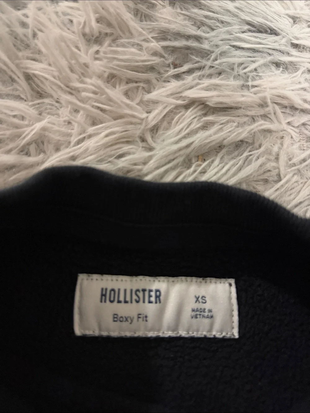Hollister Crewneck Boxy Fit Adult XS Black